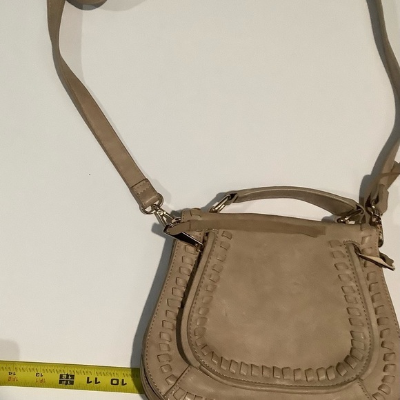 Urban Expressions Taupe Crossbody Bag - Picture 9 of 9